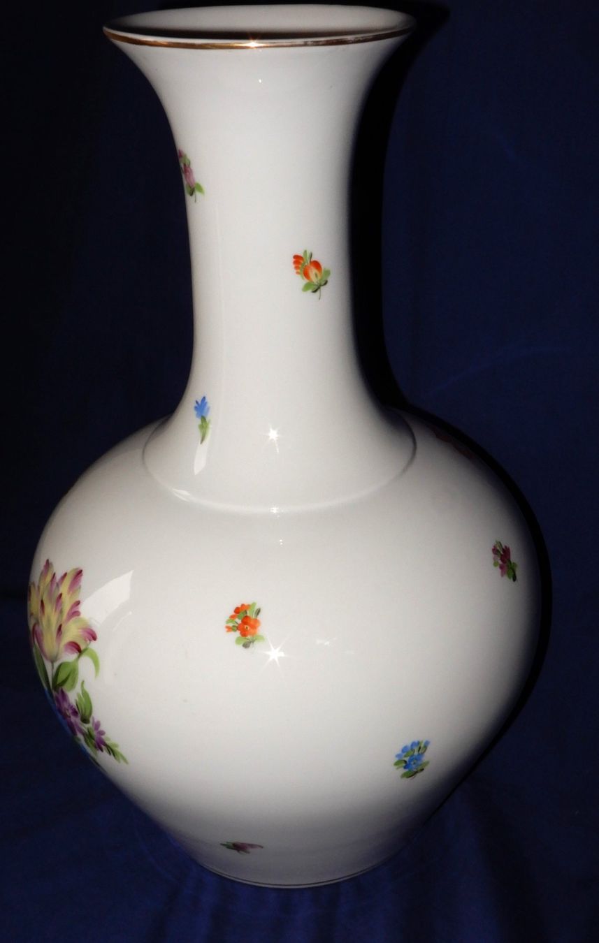Herend Vasi & Recipienti: Grosse Herendvase, Blumendekor, gemarkt Herend 1944 – Usato da Senèdes venduto da Mutzli52 3