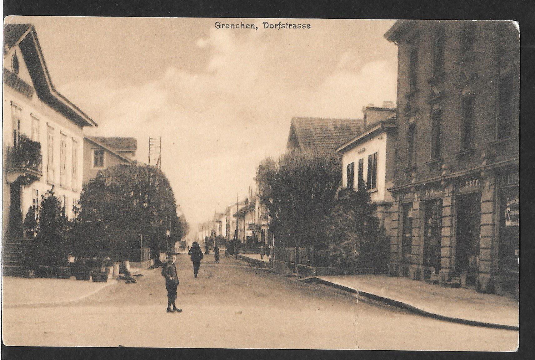 Cartes postales: Grenchen Dorfstrasse – D'occasion à Olten par clotaldi