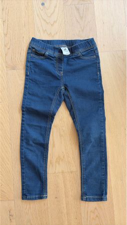 Mädchen Jeans dunkelblau Grösse 122 sehr guter Zustand