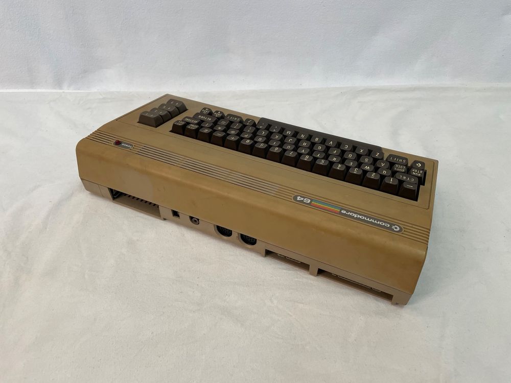 80s Kult: Commodore C64 Computer mit Zubehör vintage Design | Acheter ...