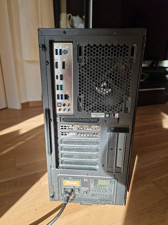 PCs: PC Computer – Gebraucht aus Zürich von ner_7c2r 3