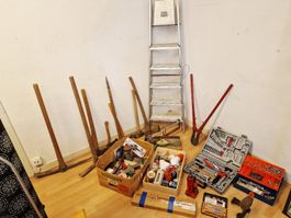 Konvolut Werkzeugset, Handwerkzeuge, Gartenwerkzeuge, Leiter