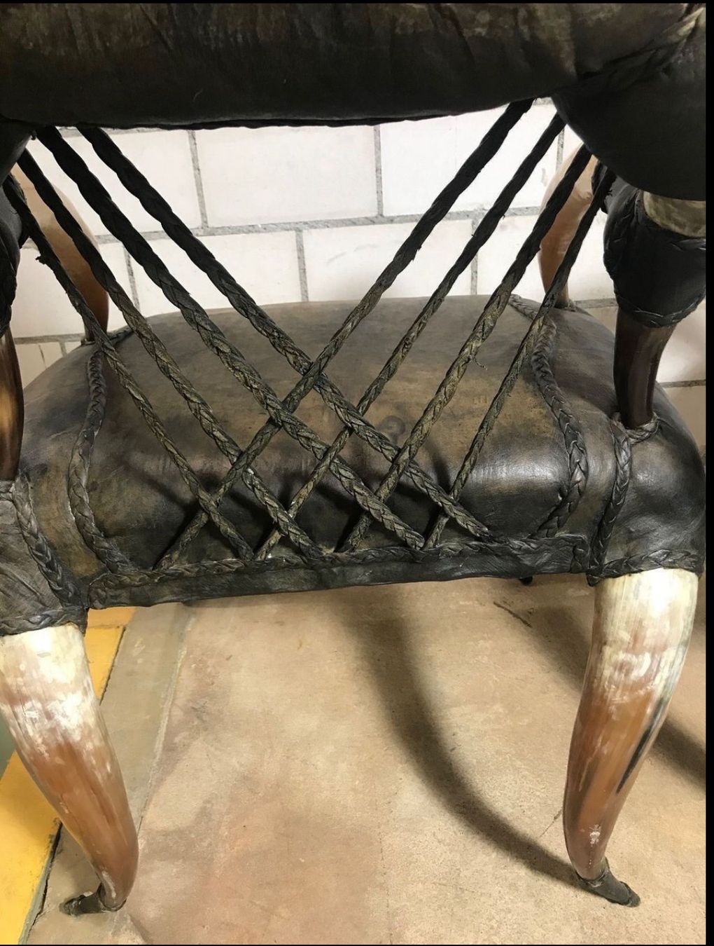 Poltrone: Fauteuil cuir Corne – Usato da Corseaux venduto da Charlene-Adame 6