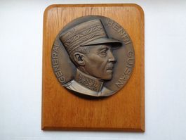 GROSSER HENRI GUISAN 40 x 32 CM SIGNIERT HUGUENIN MILITÄR CH