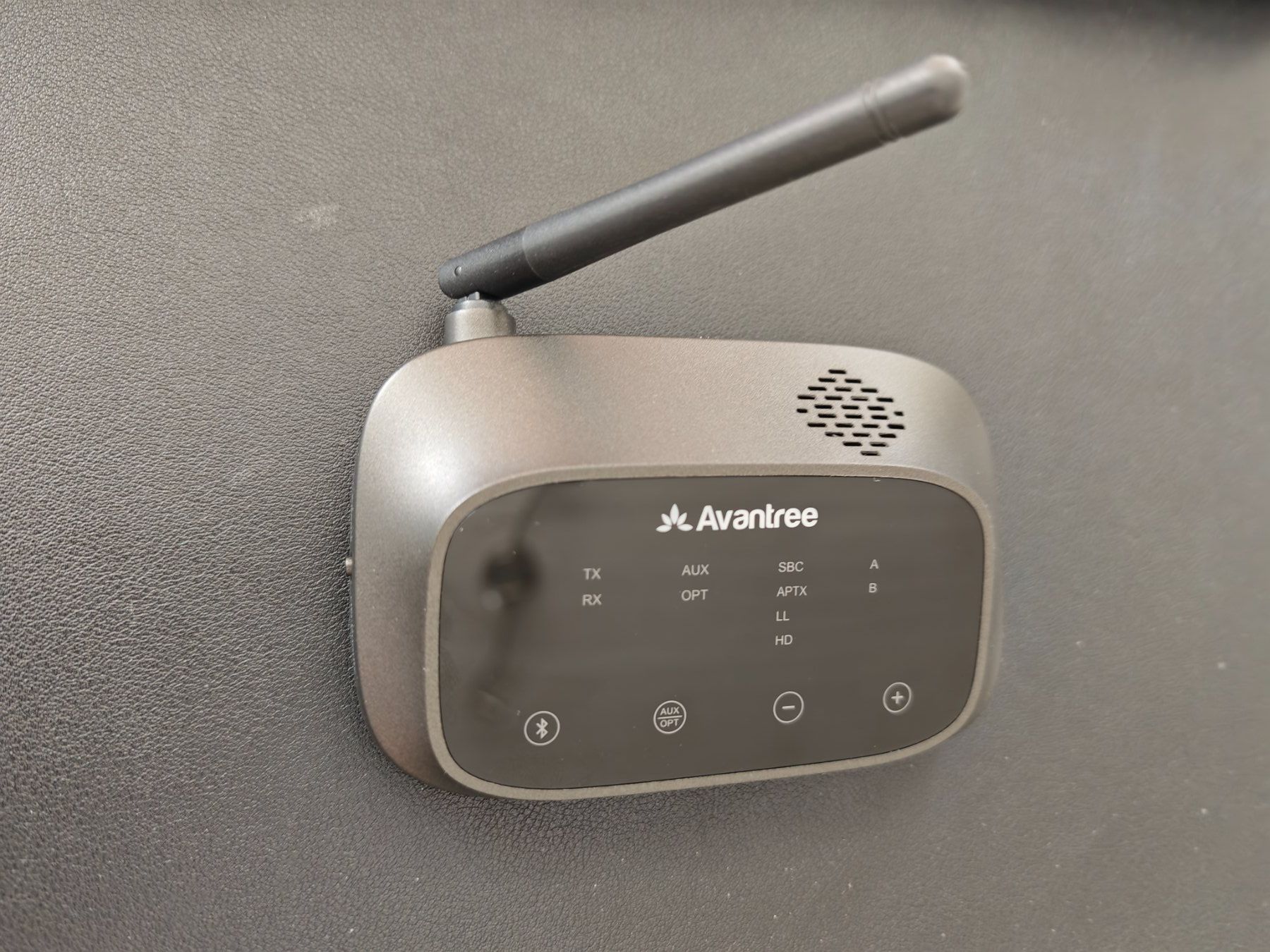 Unità & Adattatore: Avantree Oasis Plus - Bluetooth 5.0 Transmitter & Empfänger – Usato da Rorschacherberg venduto da mir_hgk2