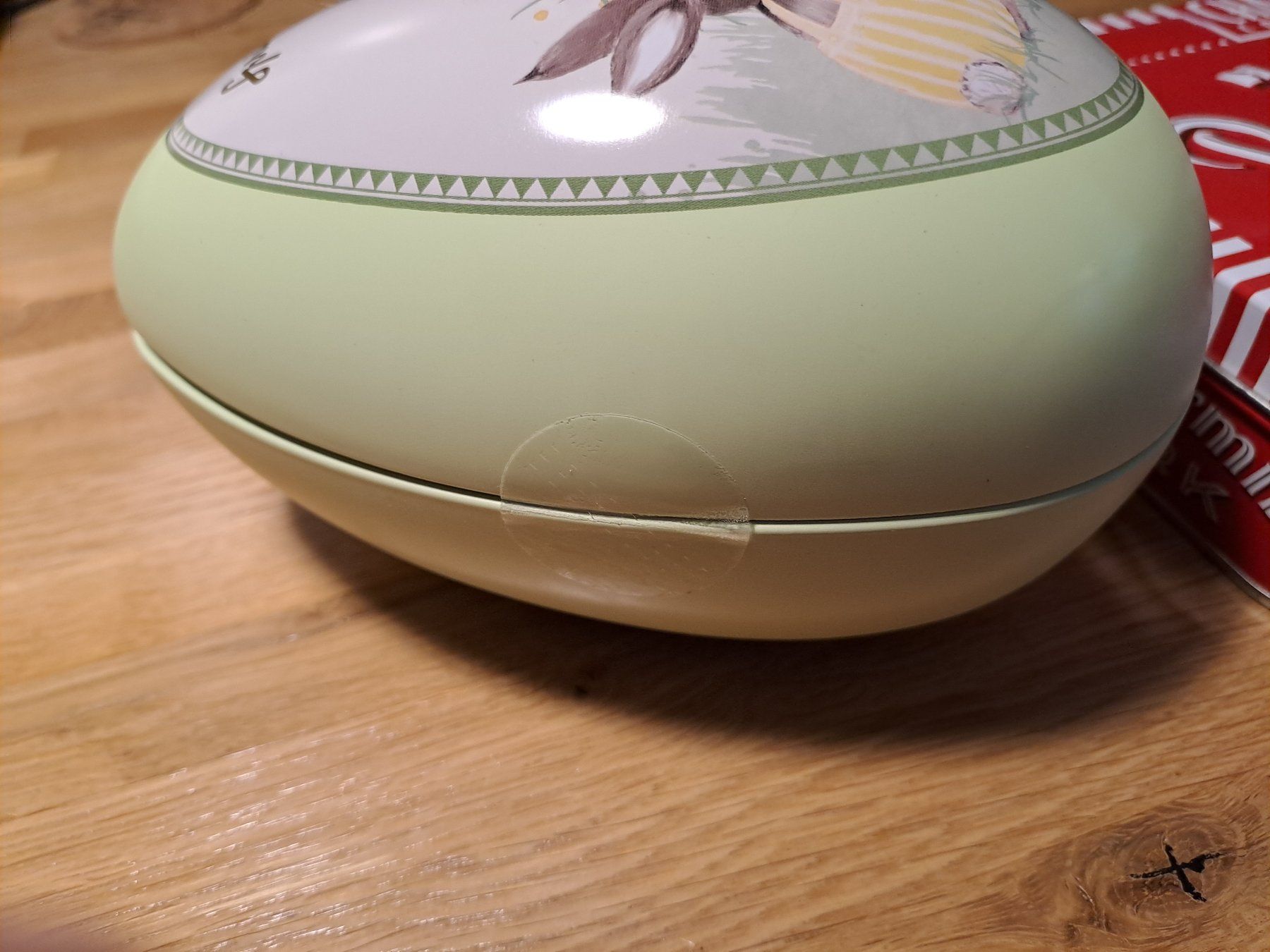Tutte le decorazioni: Two metal tins – Usato da Rieden AG venduto da Werkstattlaedeli 4