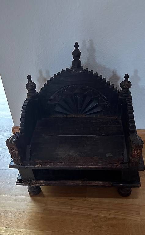 Sculture & Statue: Altar antik Indien Pferde Holz – Usato da Basel venduto da Joshy03