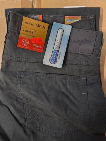 Aktion 88-91% auf Wrangler Jeans 34/34