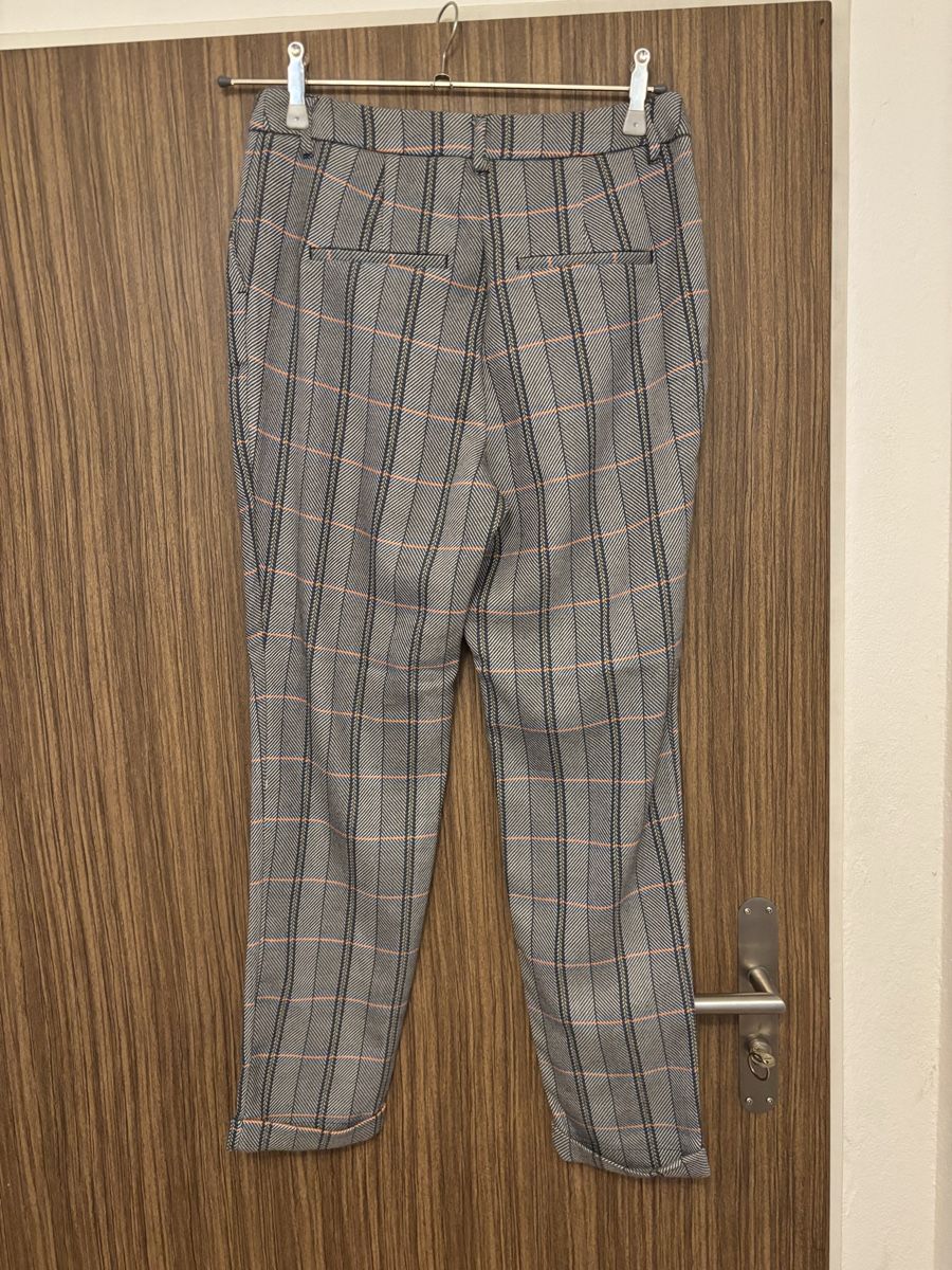 Tom Tailor Pantaloni: Tom Tailor Damenhose Gr. 38 wie neu – Nuovo (secondo la descrizione) da Aarau venduto da Karaa_Sev09 1