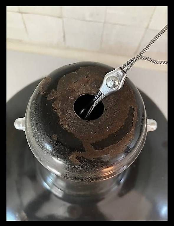 Lampade: Très belle lampe, véritable suspension industrielle. – Usato da moudon venduto da c_pavlos 1