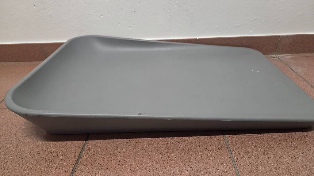 Wickeltisch & Zubehör: Table à langer Leander – Gebraucht aus Geneve von Granduca 1