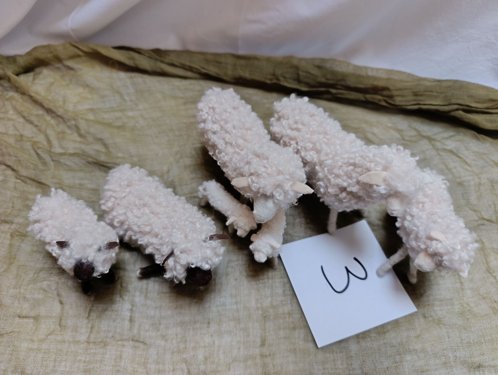Figuren: Schwarzenberger Krippenfiguren 7 Schafe – Neu (gemäss Beschreibung) aus Oberarth von sil_9dfs 2