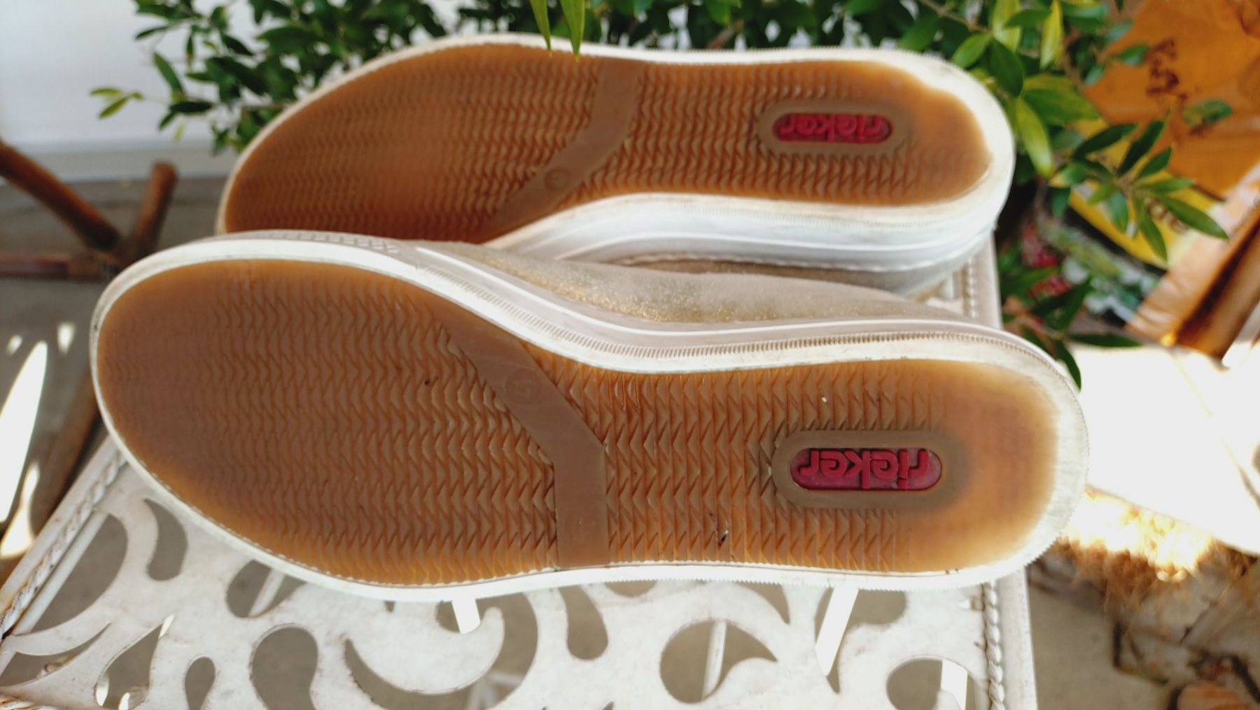 Rieker Damenschuhe: RIEKER Sneakers, Gold-Vintage, Grösse 41 – Gebraucht aus Uster von Junipa 7