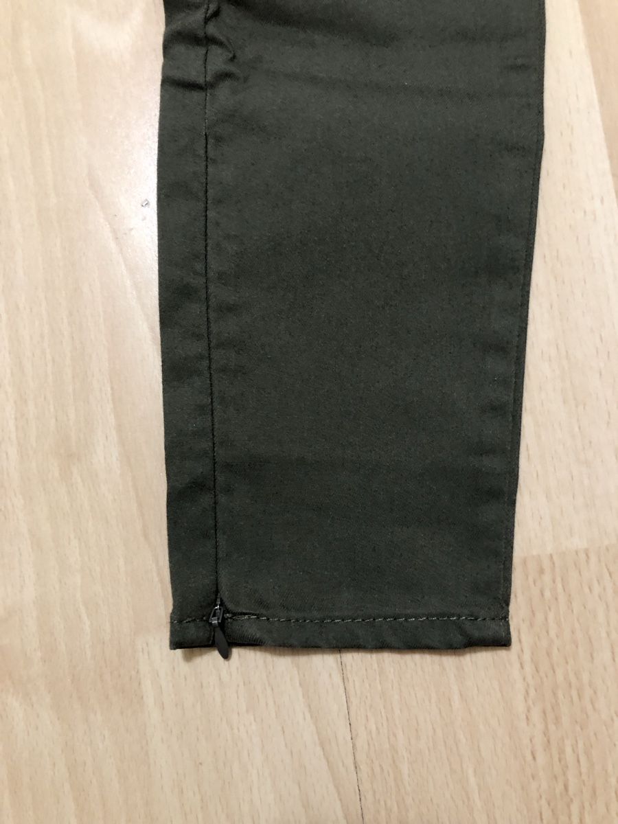 H&M Pantaloni: H&M Hose Gr.XS – Nuovo (secondo la descrizione) da Chur venduto da vicky7 4