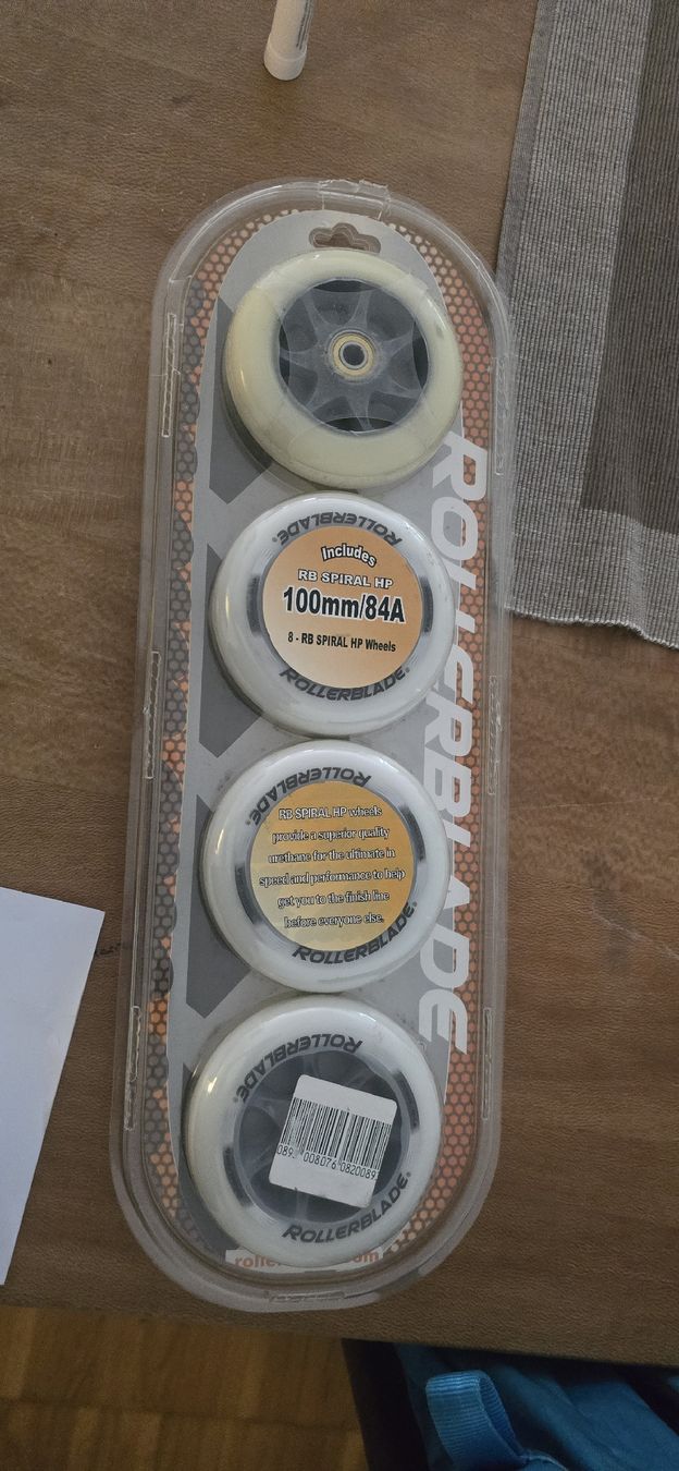 Pattini in linea & Pattini a rotelle: rollerblade – Nuovo e nell'imballaggio originale da dietikon venduto da Fafokan 1