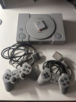 Sony PlayStation 1 Konsole mit 2 Controllern und 3 Spielen
