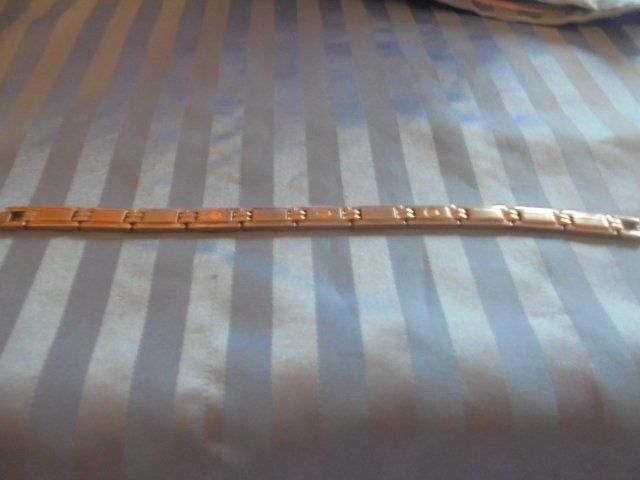 Bracciali & Braccialetti: Armband Edelstahl – Usato da Hinwil venduto da Glasperlen 4