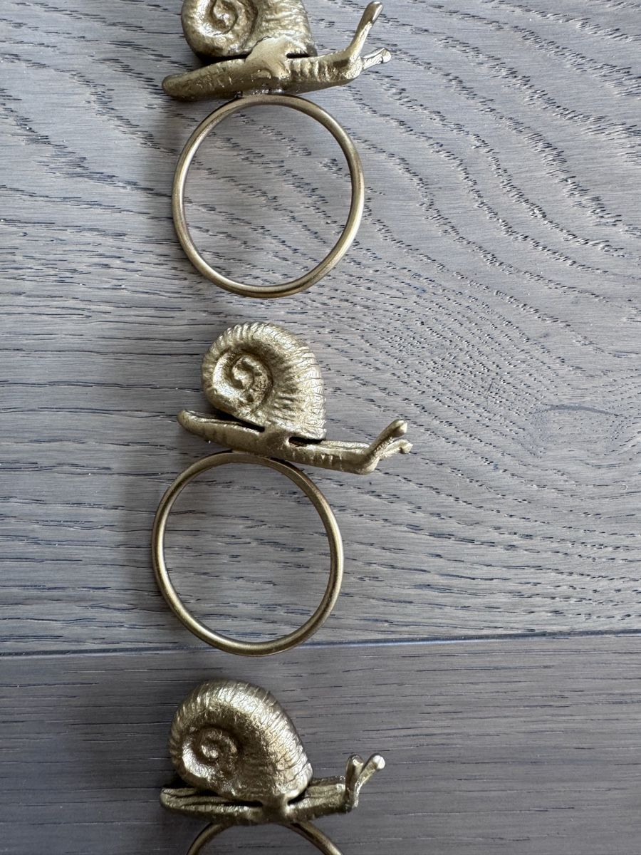 Sonstige Dekorationen & Accessoires: Serviettenringe Metall Tiere – Gebraucht aus Kriens von saintstone 2
