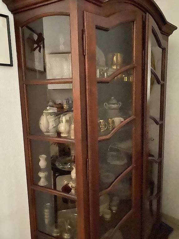 Vitrinen: Vitrine – Gebraucht aus Meyrin von docmac