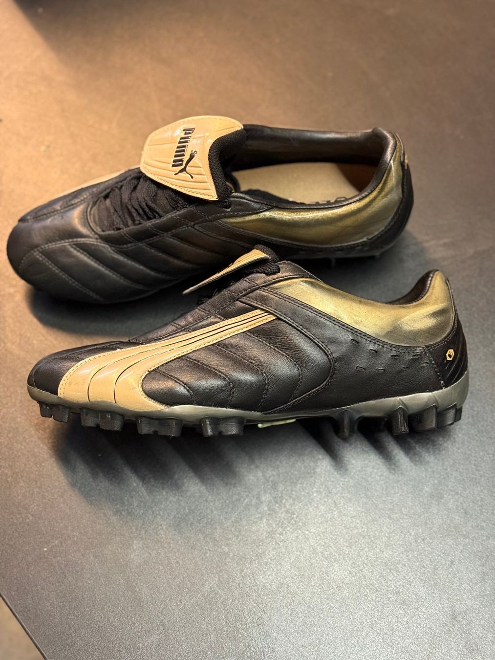 Scarpe da uomo: Puma cell Fussballschuihe – Nuovo (secondo la descrizione) da Thusis venduto da Strimer0 1