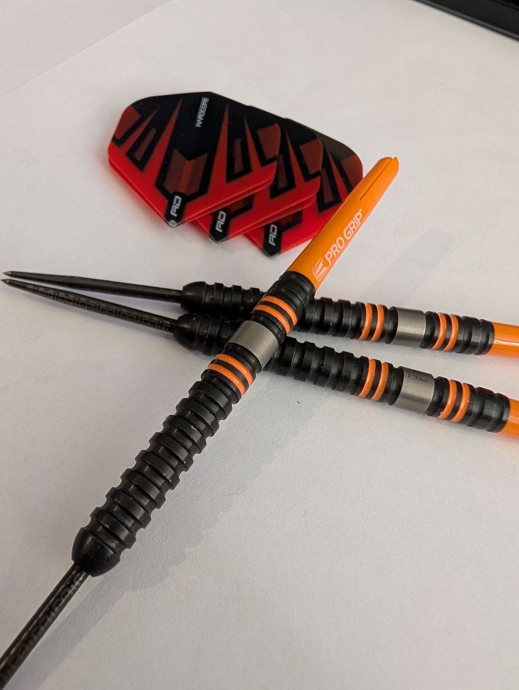 Dart: Dartpfeile Set Red Dragon Amberjack 22gr. – Gebraucht aus Wittenbach von mainimum 1