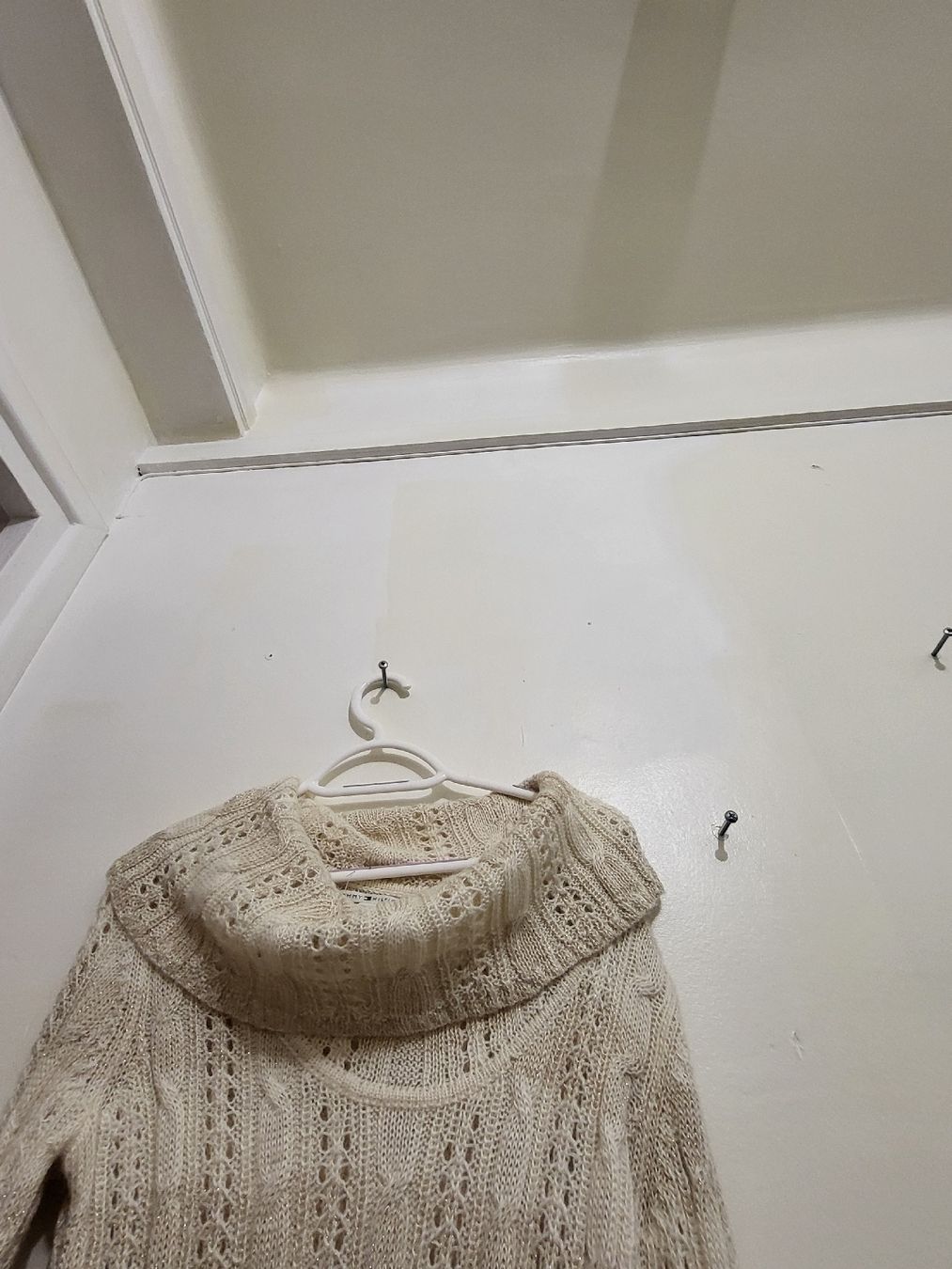 Tommy Hilfiger Pullover & Sweatshirts: Pull Tommy Hilfiger Crème, Taille M - Stylé – Gebraucht aus Niedergösgen von Eva2410 5