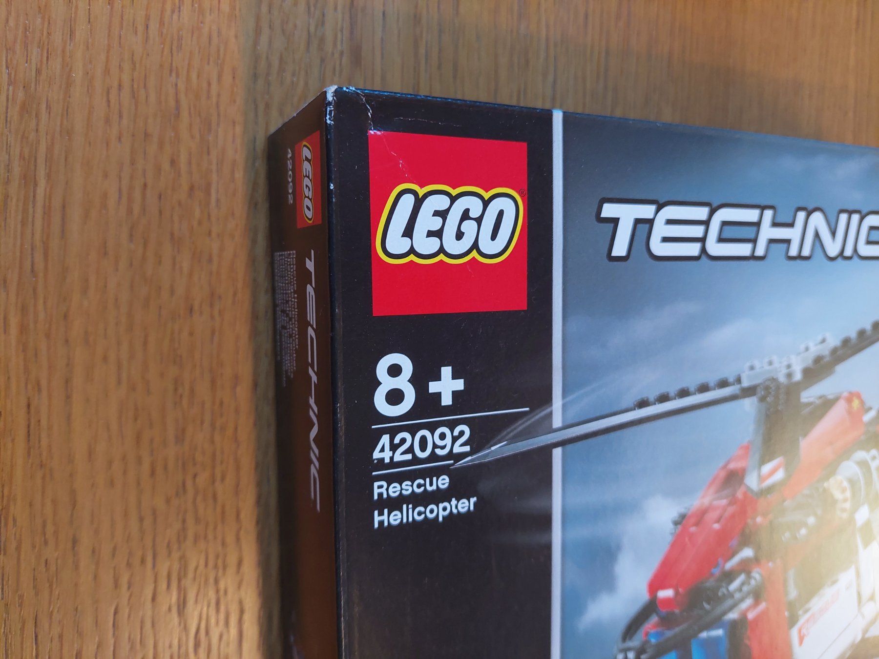 Lego Spielzeuge: Lego Technic 42092 Rettungshubschrauber ca. Rega Helikopter – Neu und originalverpackt aus Abtwil AG von kidimagic1 8