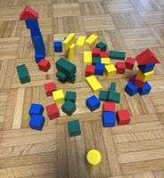 Holzbausteine bunte Bauklötze Kinder Spielzeug 