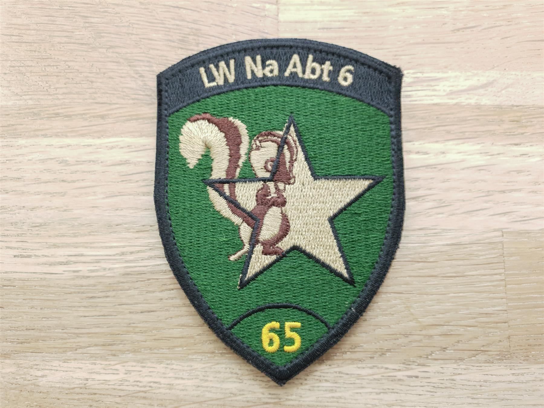 Placchette & Badge: Badge LW Na Abt 6 65 grün – Usato da Erlinsbach venduto da S700