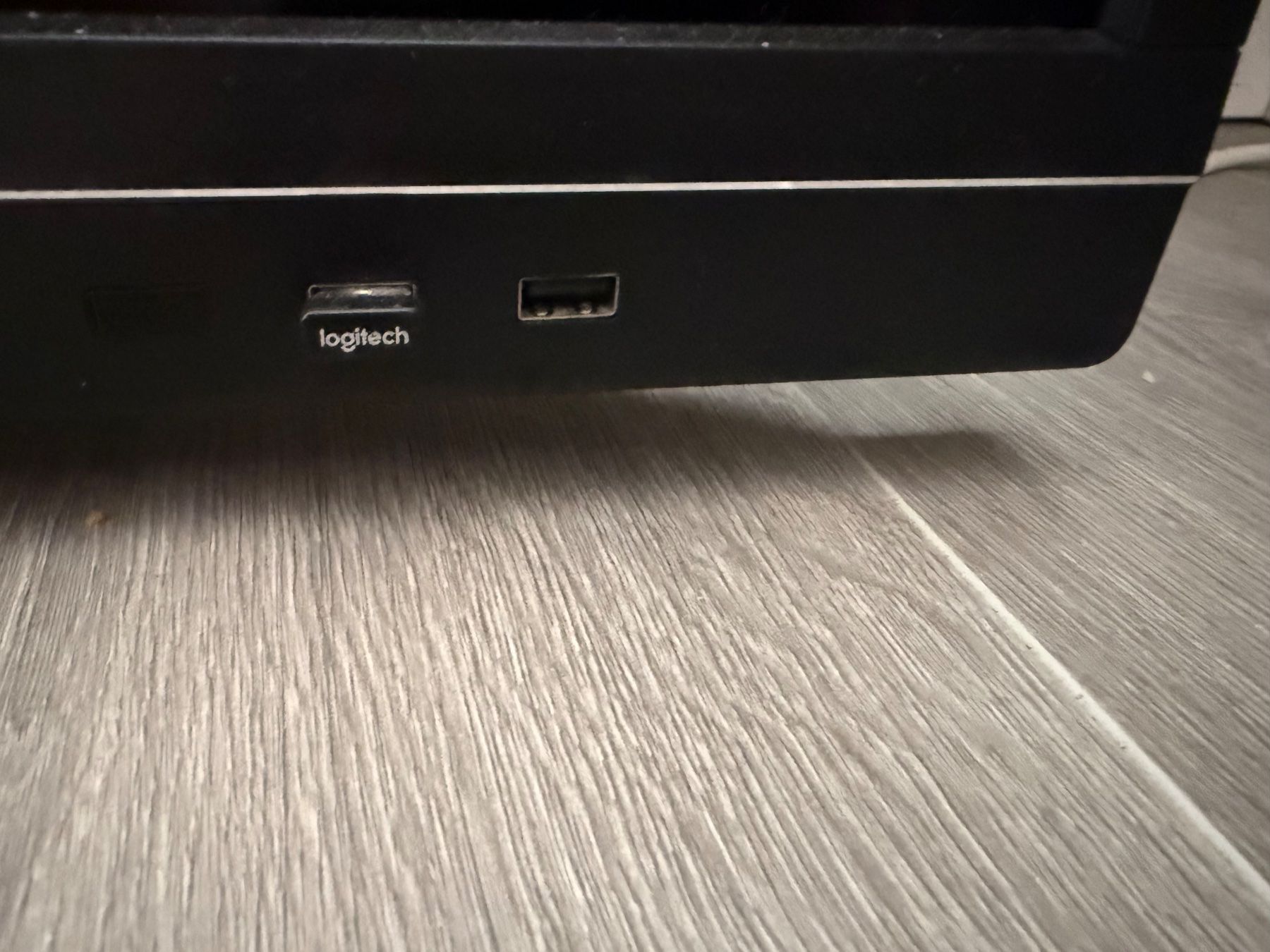 Iiyama Ecrans: 4K-UHD-LCD-Touchdisplay - Fernseher – Neuf (Voir description) à Oberriet SG par Petros. 8