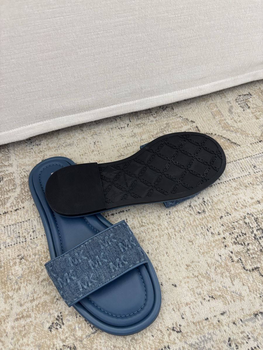 Michael Kors Damenschuhe: NEW - Michael Kors Denim Slippers NP: 159.- – Neu (gemäss Beschreibung) aus Horgen von lme_8kj7 2