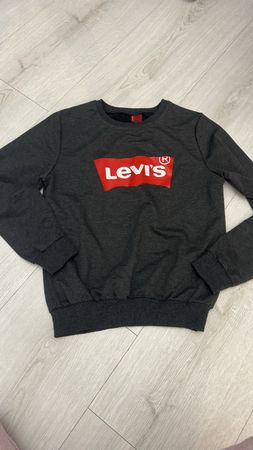 Levi's S/M Grey Sweatshirt - Red Tab Logo, Winter Ready