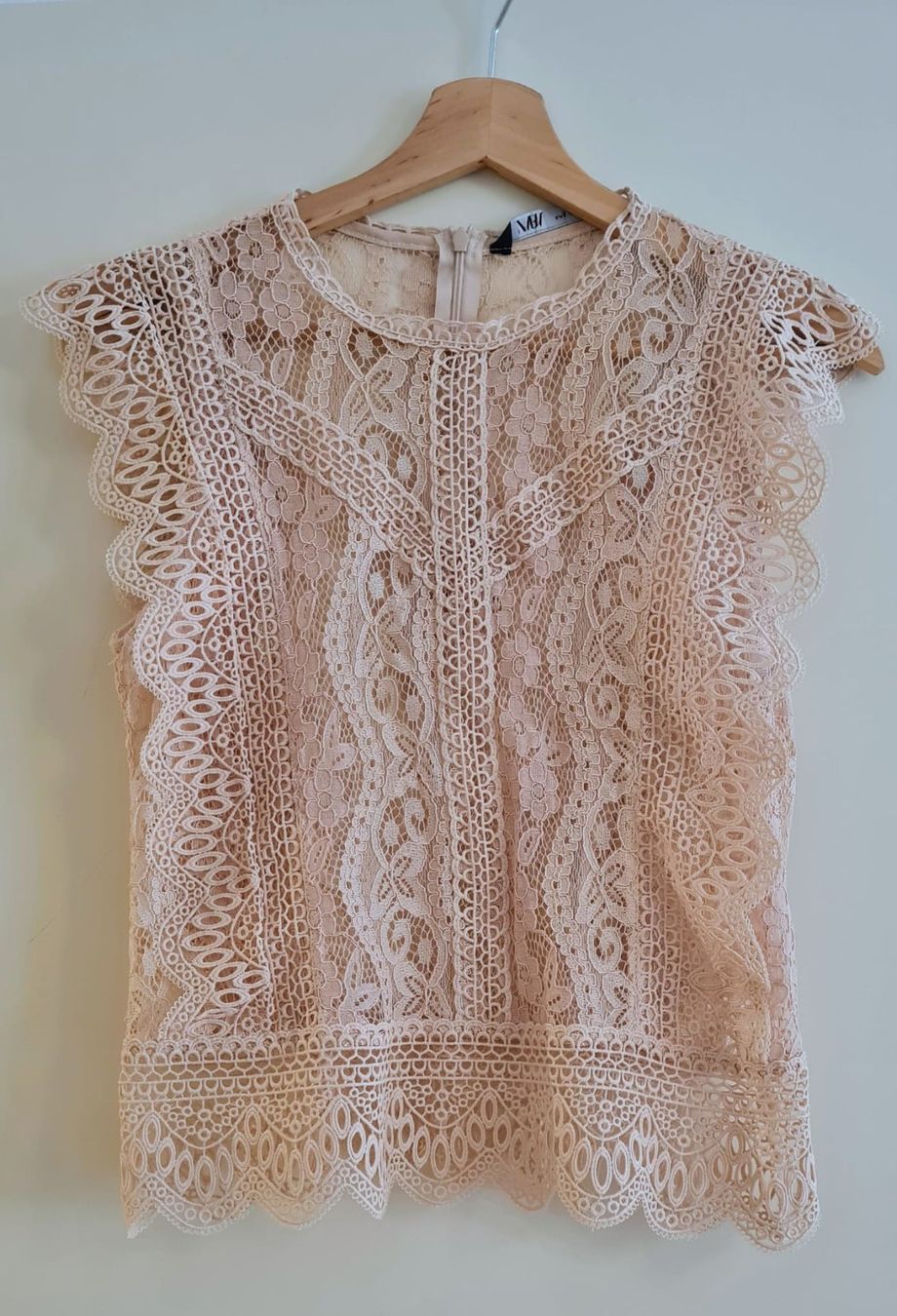 Zara Tops: Spitzenoberteil von ZARA – Neu (gemäss Beschreibung) aus Zürich von Ale_2bly