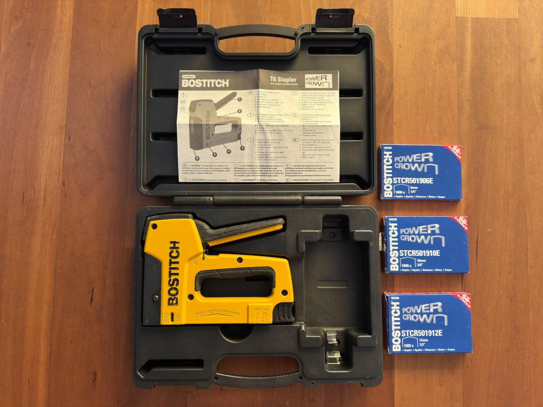 Stanley Tutti gli attrezzi: Stanley Bostitch PC8000 Power Tacker – Usato da Biel/Bienne venduto da Reisetara