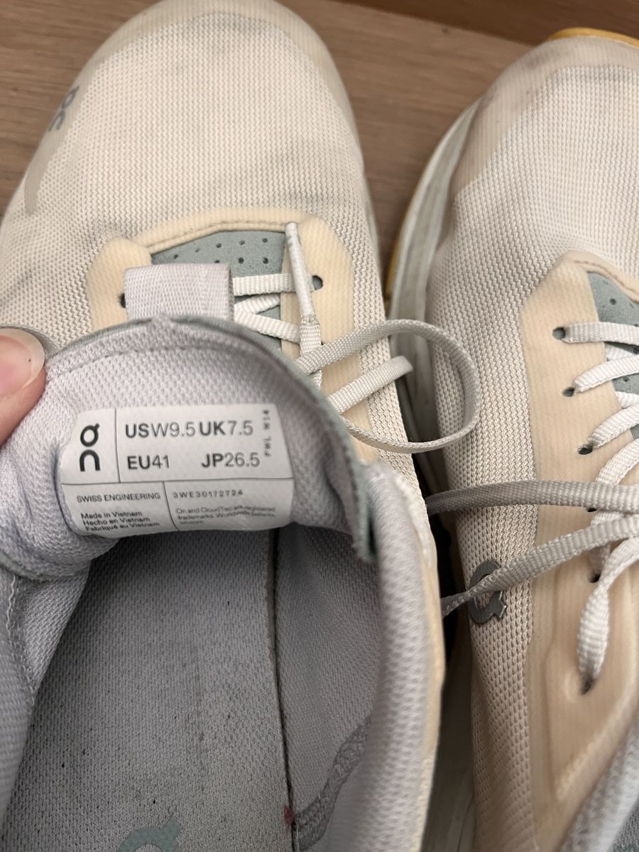 On Scarpe da donna: ON Running Schuhe Gr.41 – Usato da Oberägeri venduto da fam_k5sf 4
