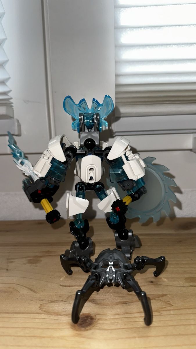 Lego Figuren: LEGO / Bionicle 70782 / Protector Of Ice – Gebraucht aus Herzogenbuchsee von TCG-High-Quality 3