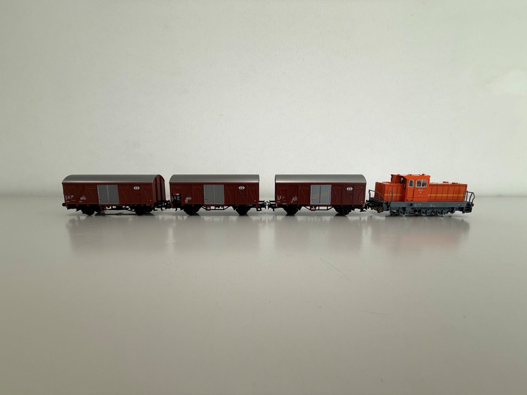 Märklin Modelleisenbahnen: Schweizer Nebenbahn-Güterzug vierteilig – Neu (gemäss Beschreibung) aus Oftringen von Pgi 1