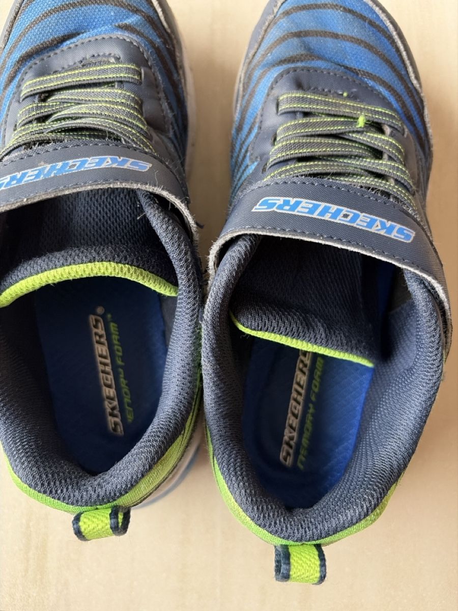 Scarpe per ragazzi: Turnschuhe Skechers – Usato da Embrach venduto da ann_5x9c 4