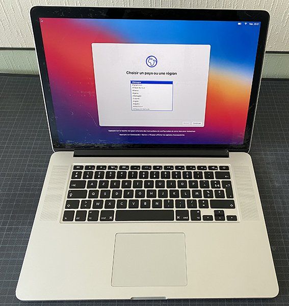 Apple PC: Mac book Pro 15.4/2.0GHZ/8GB/256GB / FLASH 2014 – Usato da Belmont_lausanne venduto da FollowMe