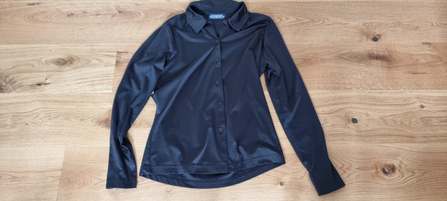Lotti di vestiti: 9er-Set: Damenoberteile Grösse 36/38 – Usato da Lachen SZ venduto da allesweg78 4