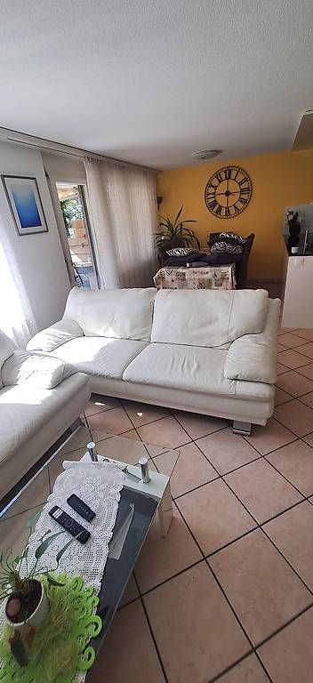 Sofas: Echtleder Sofa – Gebraucht aus Madiswil von Oleander2 2