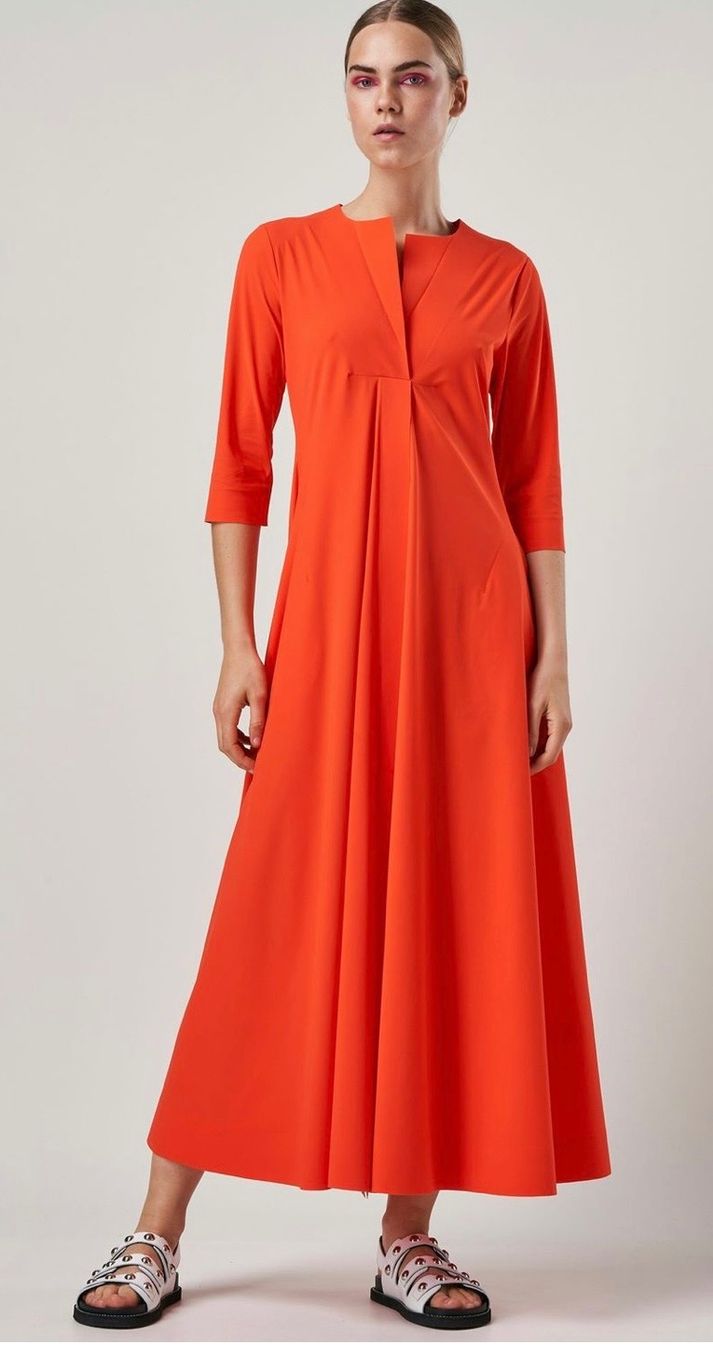 High Vestiti: Robe de la marque High, taille 32-34 – Nuovo (secondo la descrizione) da Vernayaz venduto da Veron1