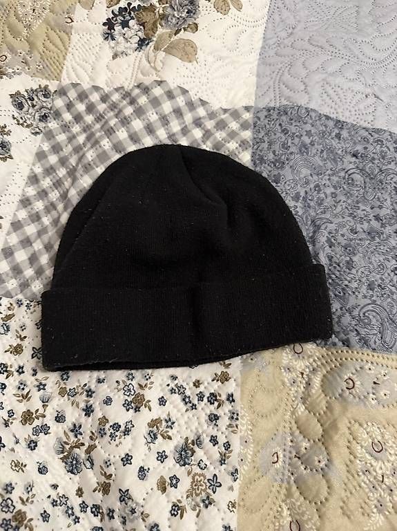 North Face Copricapi, berretti & cappellini: Bonnet noir The North Face – Usato da Nyon venduto da lio_5n8l 1