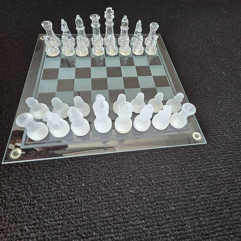 Giochi: Schachspiel aus Glas – Nuovo (secondo la descrizione) da Zug venduto da Sunshine_113 1