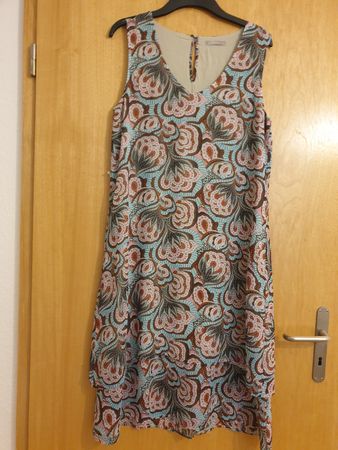 Robe sans manches, M, motif floral, très bon état