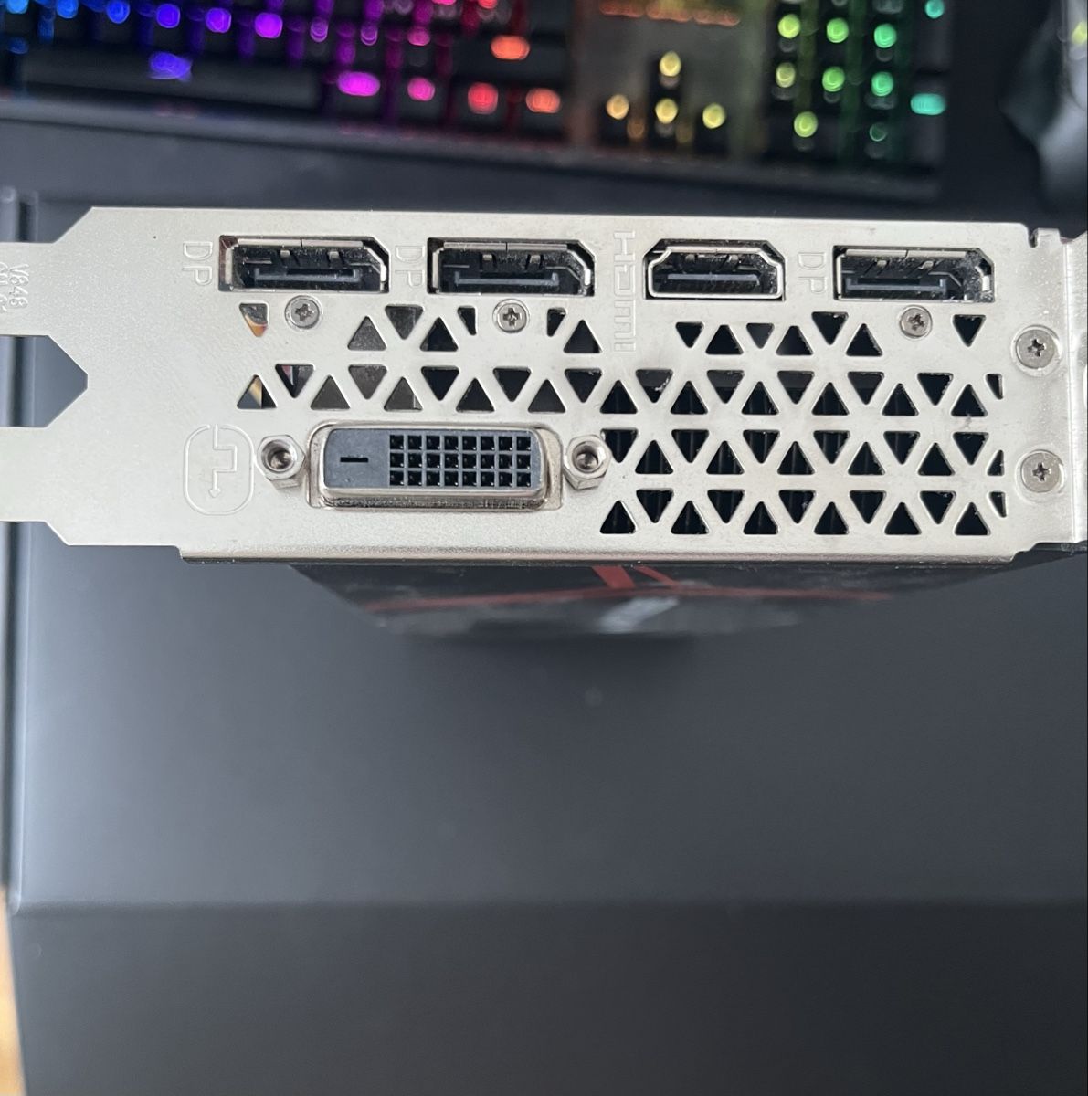 Nvidia Schede grafiche: Lenovo NVIDIA GeForce GTX 1070 – Usato da Obernau venduto da Karan_013 2