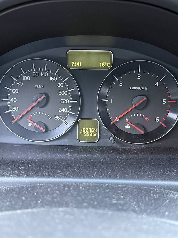Automobili: Volvo V50 D4 – Usato da Motto (Blenio) venduto da del_l599 1