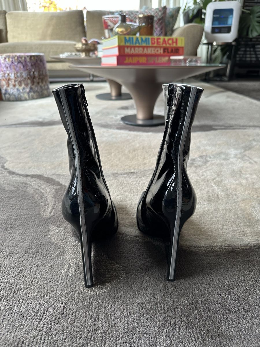 Balenciaga Damenschuhe: Balenciaga leather boots size 40- used ONCE – Gebraucht aus Kilchberg von AK_KB 4