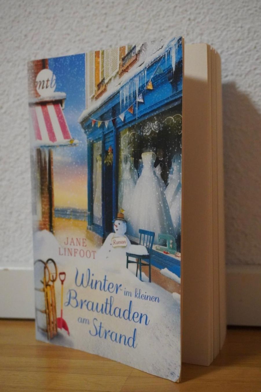 Bücher: WINTER IM KLEINEN BRAUTLADEN AM STRAND – Gebraucht aus Uster von v.santos