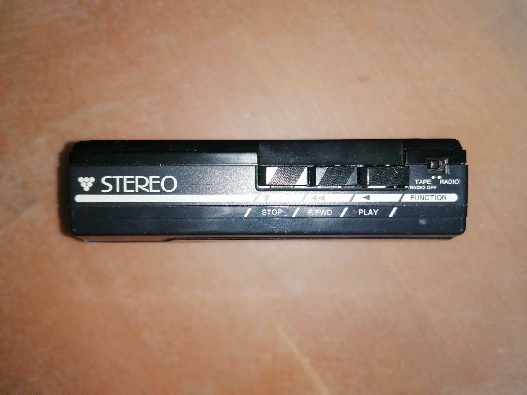 Lettore multimediale portatile: Walkman mit FM/AM Radio – Usato da Burgdorf venduto da A006972 1